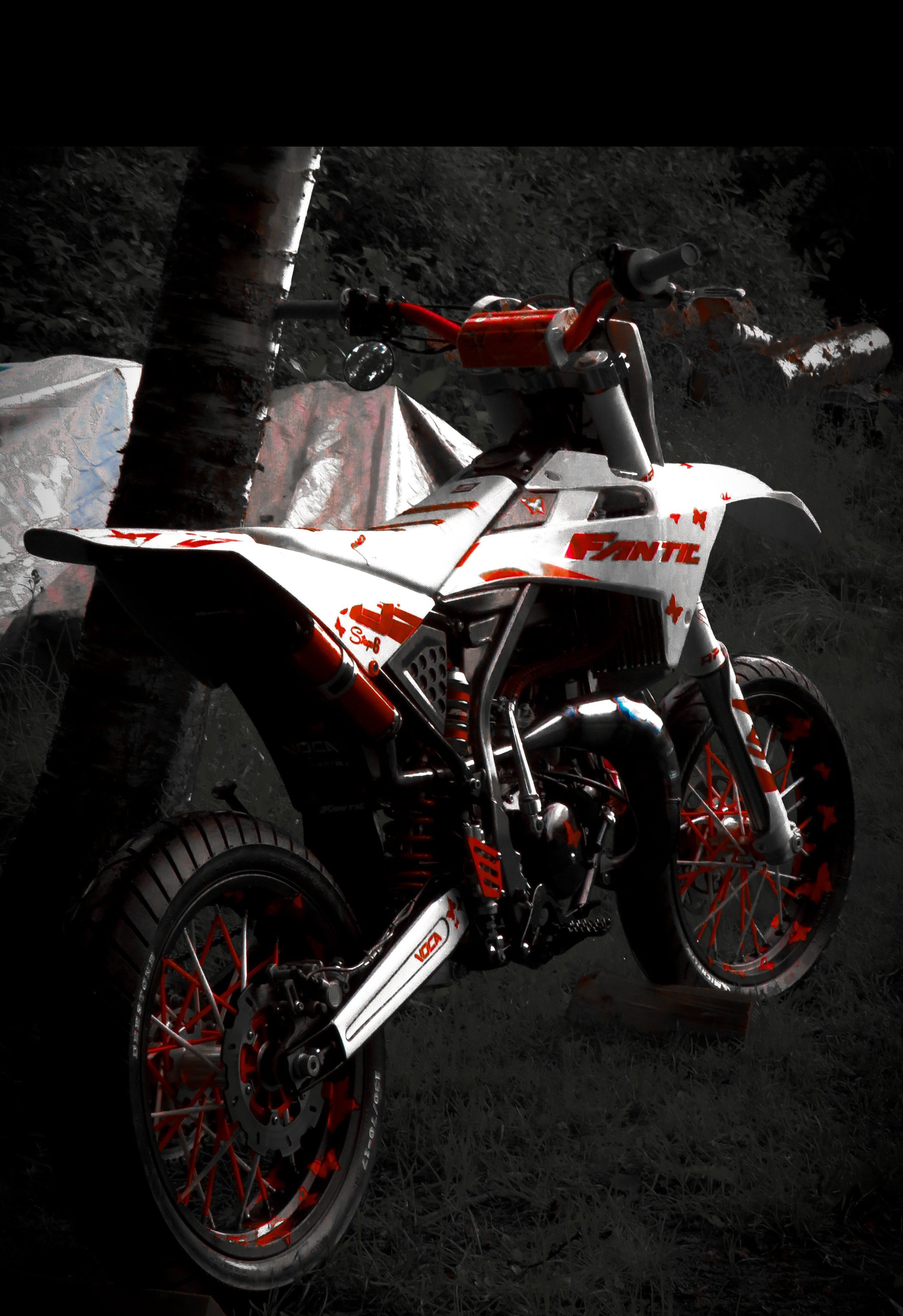 Full Custom (Loppumaksu)